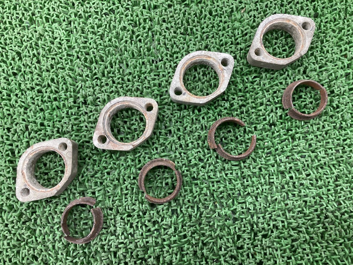 ゼファー750 マフラーフランジ カワサキ 純正 中古 バイク 部品 ZR750C 4個セット 割りカラー 曲がり無し 品薄 希少品 車検 Genuine ゼファー750 マフラーフランジ カワサキ 純正 中古 バイク 部品 ZR750C 4個セット 割りカラー 曲がり無し 品薄 希少品 車検 Genuine
