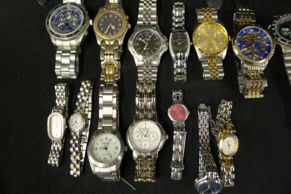 N167 色々な腕時計・懐中時計たくさん(75点)まとめて レディース メンズ ファッション小物/80_画像9