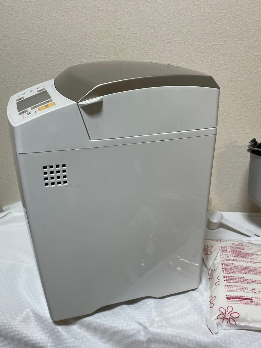 パナソニック ホームベーカリー GOPAN(ゴパン) SD-RBM1001 1斤 パナソニック ホームベーカリー GOPAN(ゴパン) SD-RBM1001 1斤
