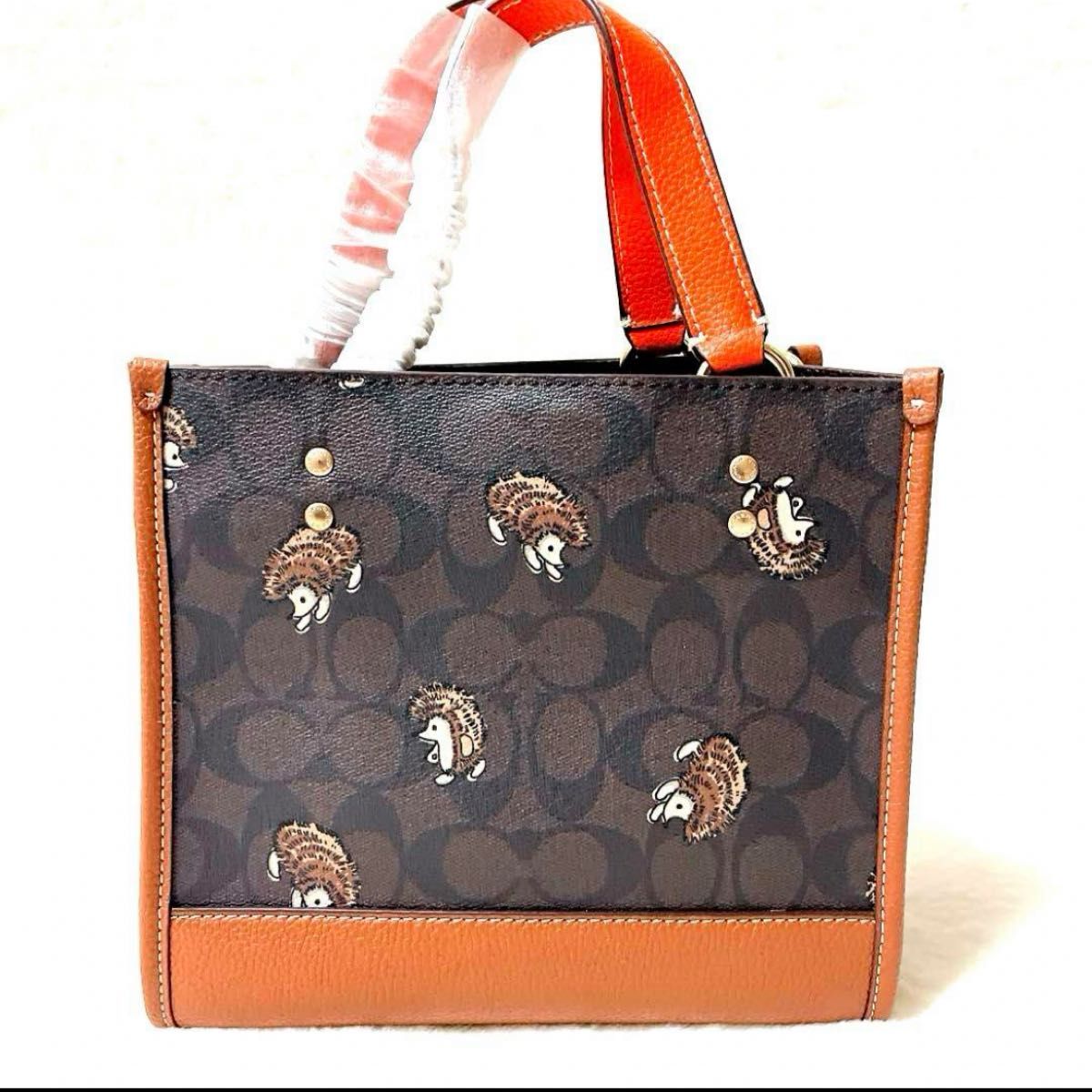 大人気】新品未使用 COACH コーチ トート ハリネズミ プレゼント 大人気】新品未使用 COACH コーチ トート ハリネズミ プレゼント