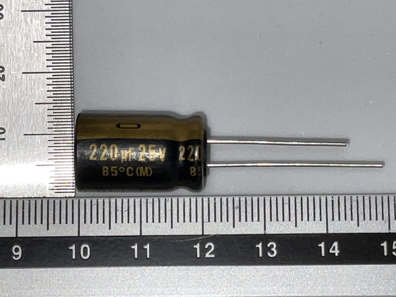 オーディオ用 ハイグレード アルミ電解コンデンサ KZシリーズ 220μF 25V 85℃ UKZ1E221MHM (2個) （ニチコン） (出品番号196-2）_画像2