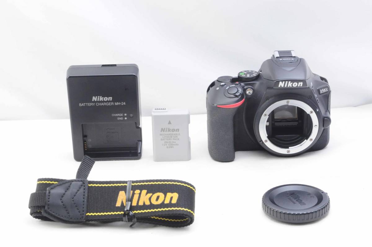 ★美品★ Nikon デジタル一眼レフカメラ D5600 ボディー ブラック　（G590）_画像2