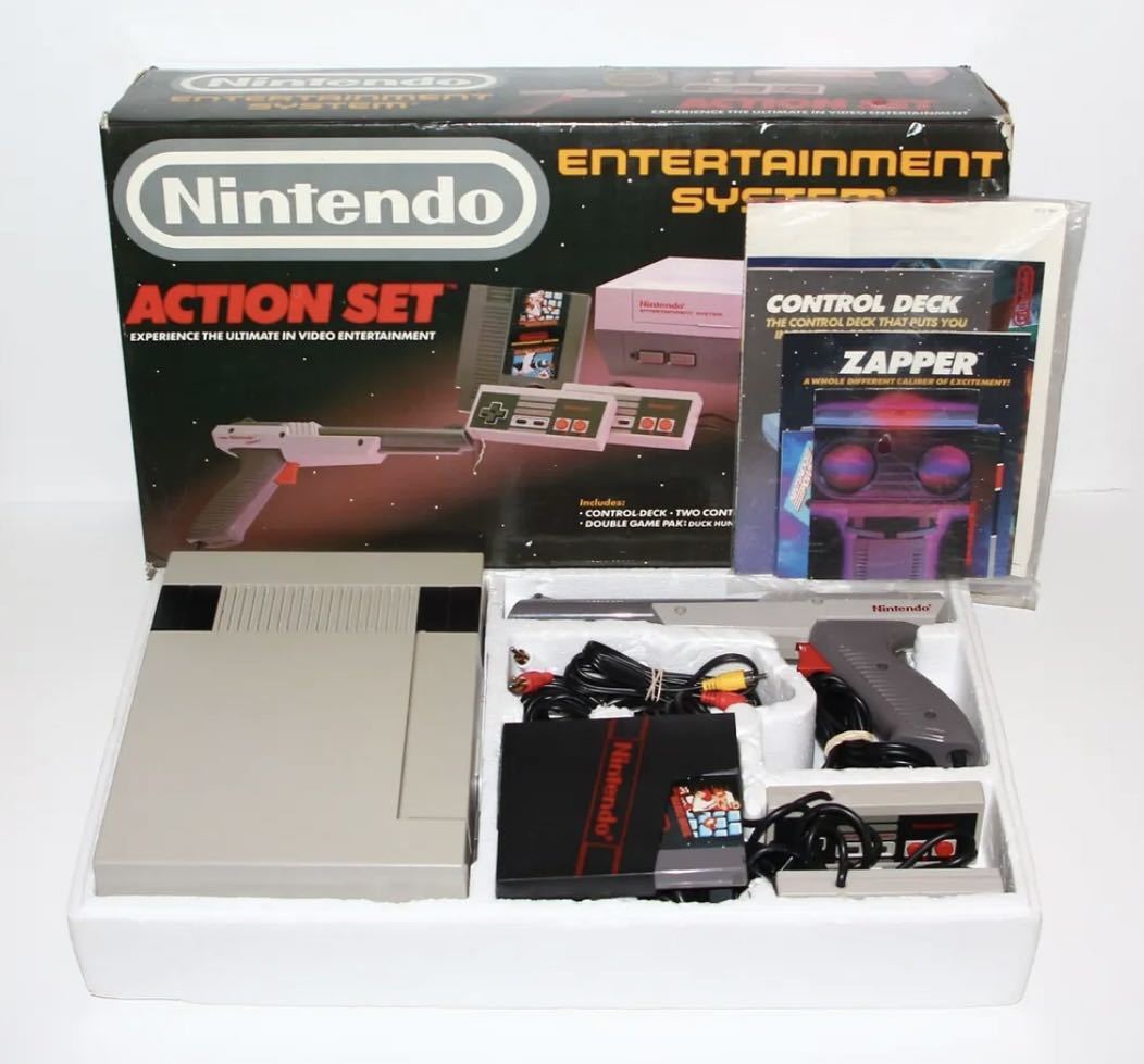 任天堂 エンターテイメントシステム NES 海外版 ファミコン本体 任天堂 エンターテイメントシステム NES 海外版 ファミコン本体