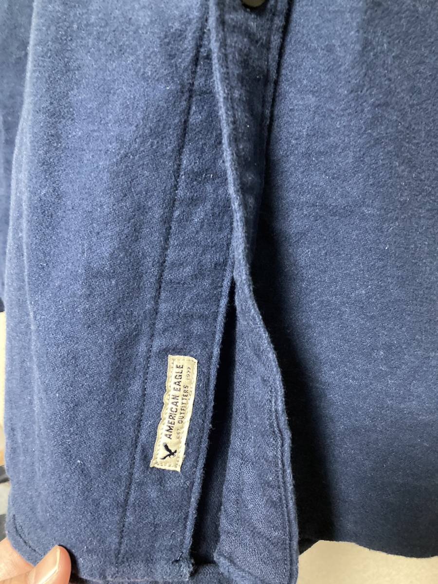 ☆AMERICAN EAGLE(アメリカンイーグル) 男性用長袖シャツ コットン100％ ネイビー サイズ：US/EU S(おそらくM～Lくらい）訳アリ☆