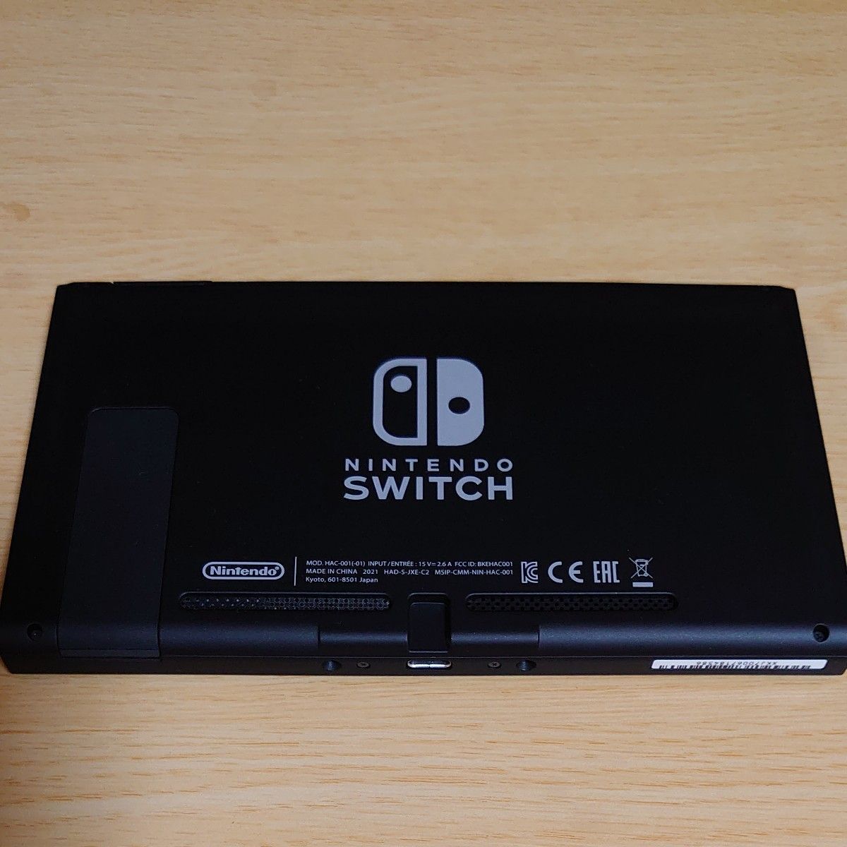 美品 Nintendo Switch 新型 バッテリー強化版 本体のみ 2021年製 