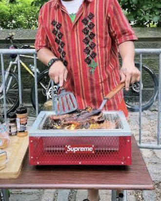 送料無料 Supreme Coleman Charcoal Grill Red シュプリーム コールマン 炭火用 グリル アウトドア キャンプ Box Logo ボックスロゴ 新品_画像3