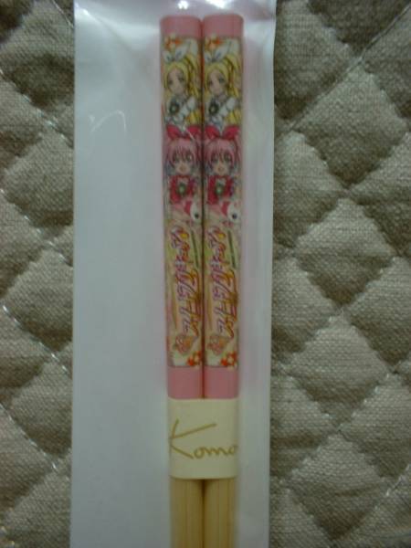 * sweet Precure chopsticks & chopsticks box & bamboo chopsticks new goods prompt decision . present go in . go in . natural bamboo meal *