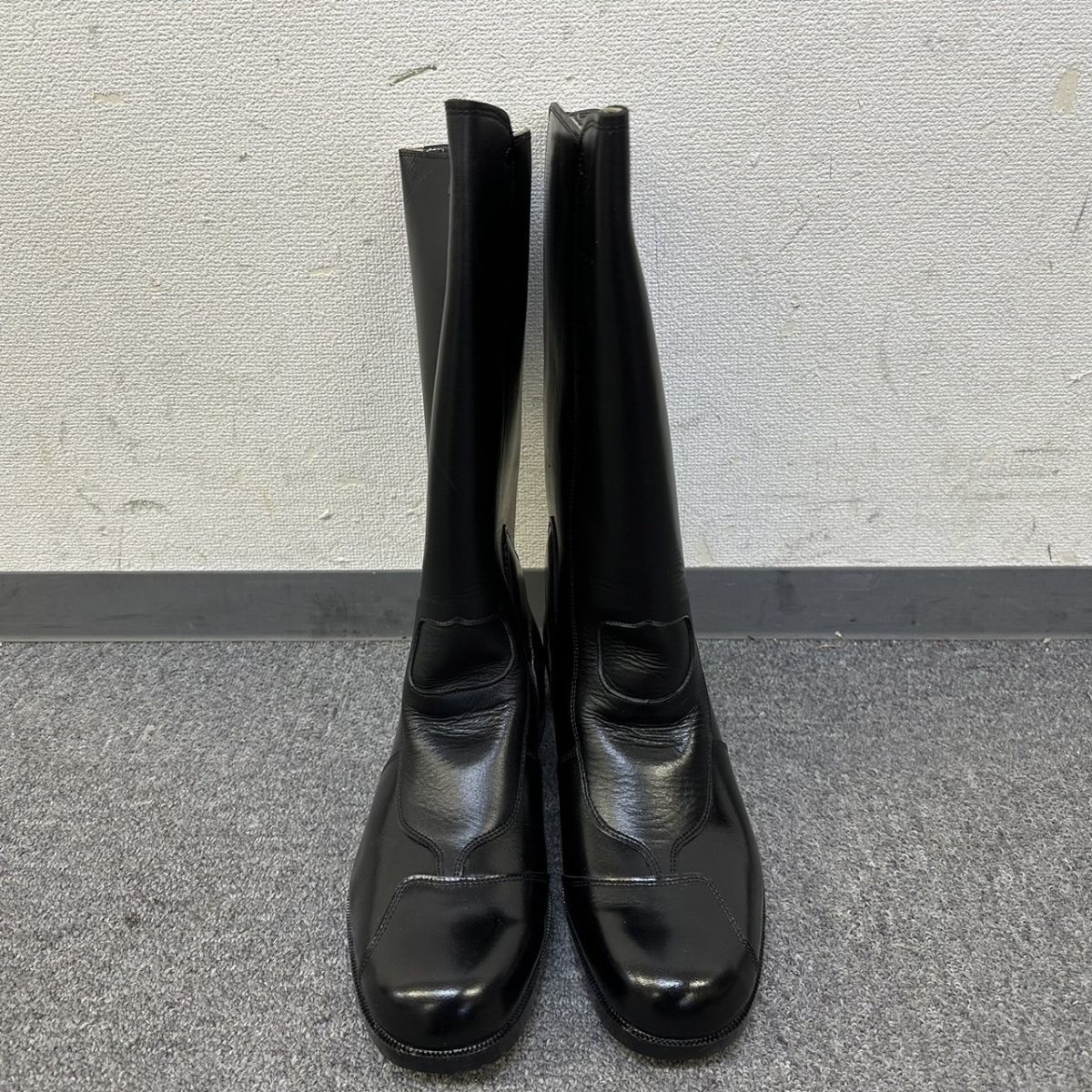 E672-i43-2645 フジ製靴株式会社 靴 ブーツ ブラックカラー メンズ 28.0 3E 箱付き_画像2