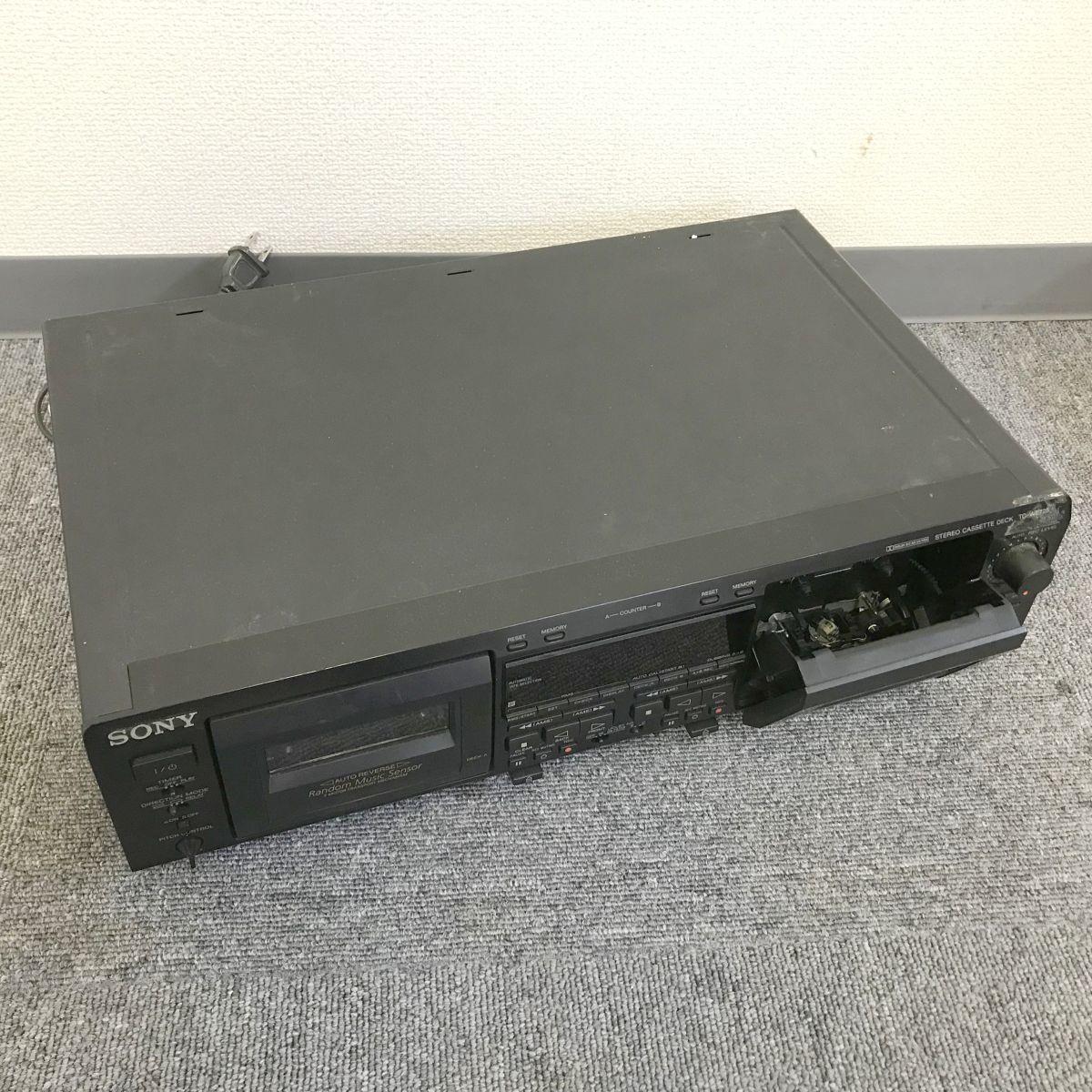 Z273-I39-3168 SONY ソニー STEREO CASSETTE DECK ステレオカセットデッキ TC-WE725 オーディオ機器 ※通電確認済み ⑯_画像1