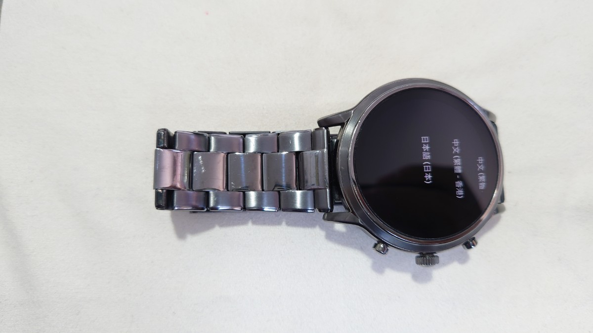 4年使用でも現役！　FOSSIL　THE CARLYLE HR スモークステンレススチール Gen5　FTW4024_画像4