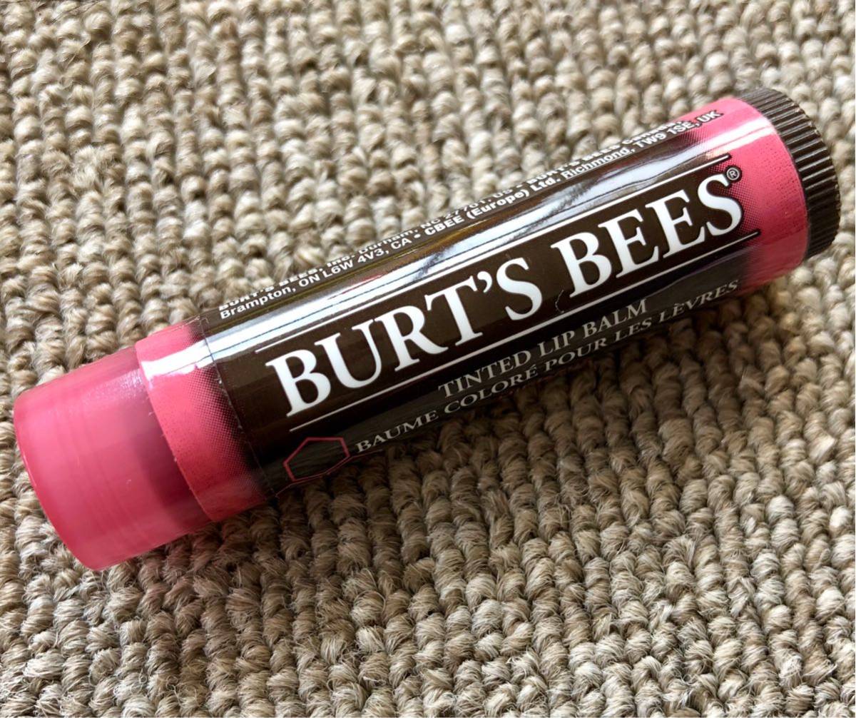 Burt*s bees tinted lip bar m hibiscus 