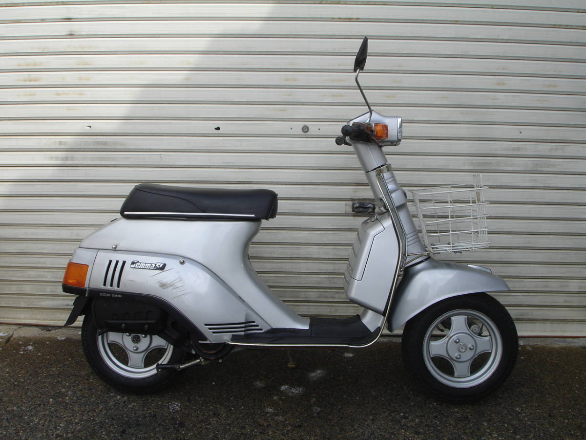 ## old car name car ## Suzuki Gemma 50 * peace made Vespa restore part removing ##