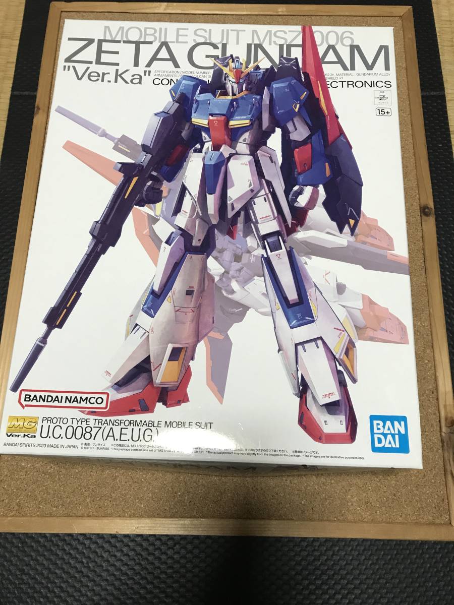 機動戦士Zガンダム　MS 1/100 MSZ006 ゼータガンダム　ver.Ka 未組立品　バンダイ_画像1