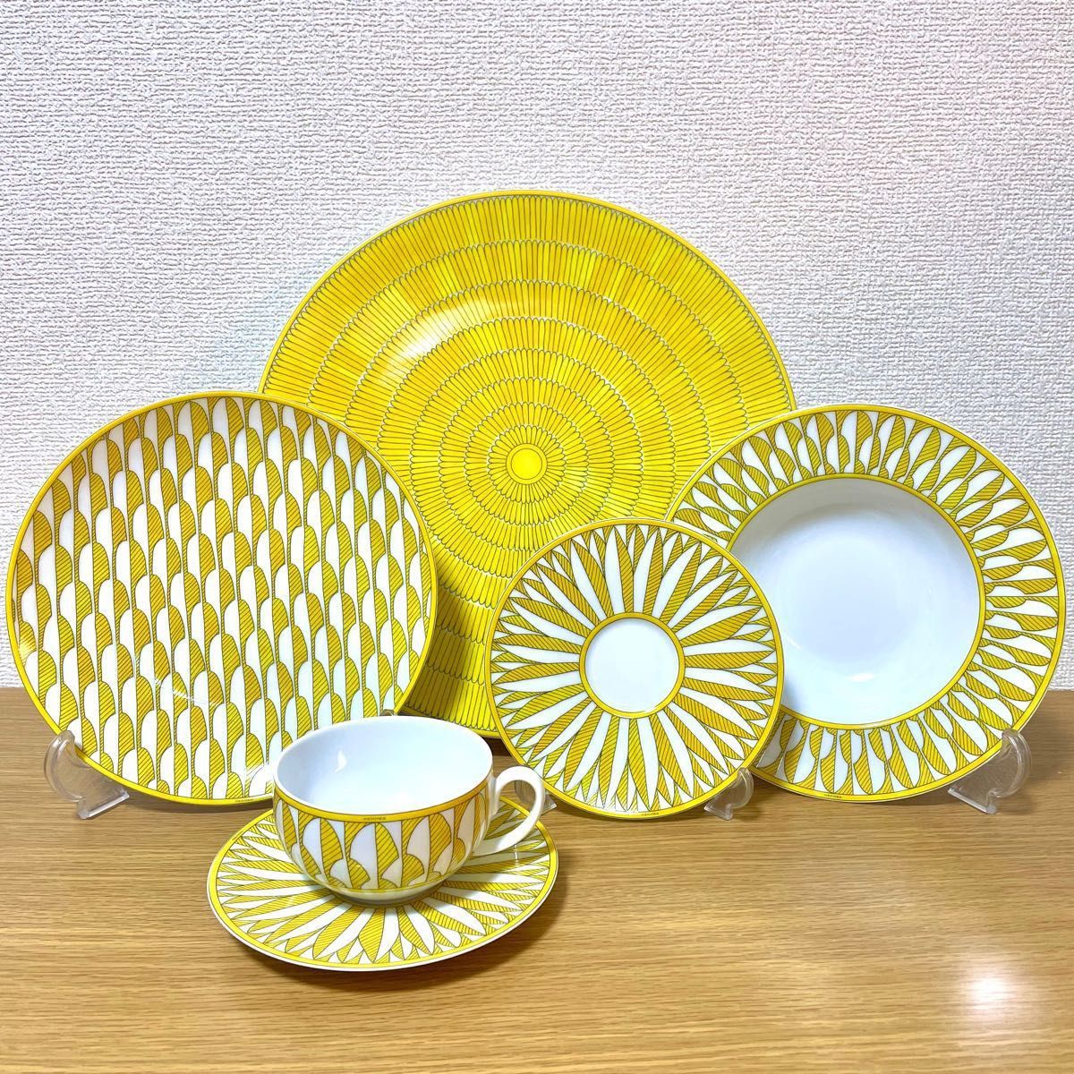 新品 2枚 ギフト用包装】エルメス ソレイユ ドゥ エルメス 新品 2枚 ギフト用包装】エルメス ソレイユ ドゥ エルメス