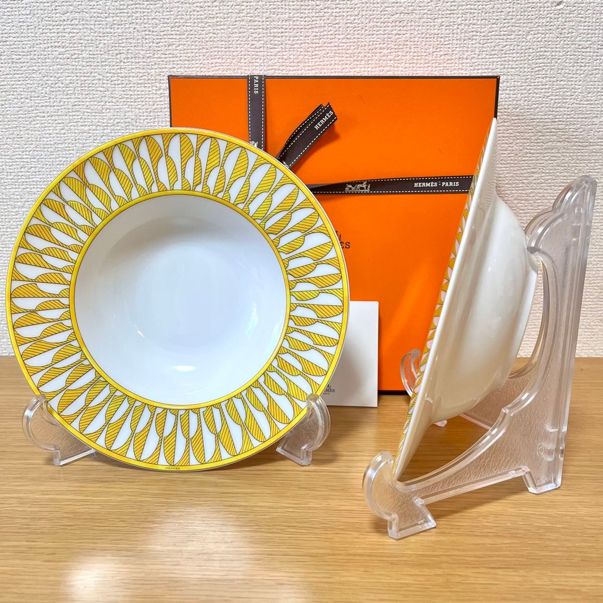 新品 2枚 ギフト用包装】エルメス ソレイユ ドゥ エルメス 新品 2枚 ギフト用包装】エルメス ソレイユ ドゥ エルメス