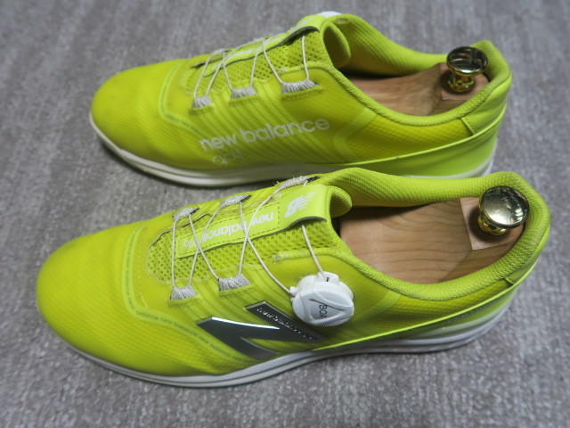 美品 new balance ニューバランス ゴルフシューズ スパイクレス メンズ BOA ダイヤル式 UGBS996 US9.0 JP27.0cm LIME系_画像2