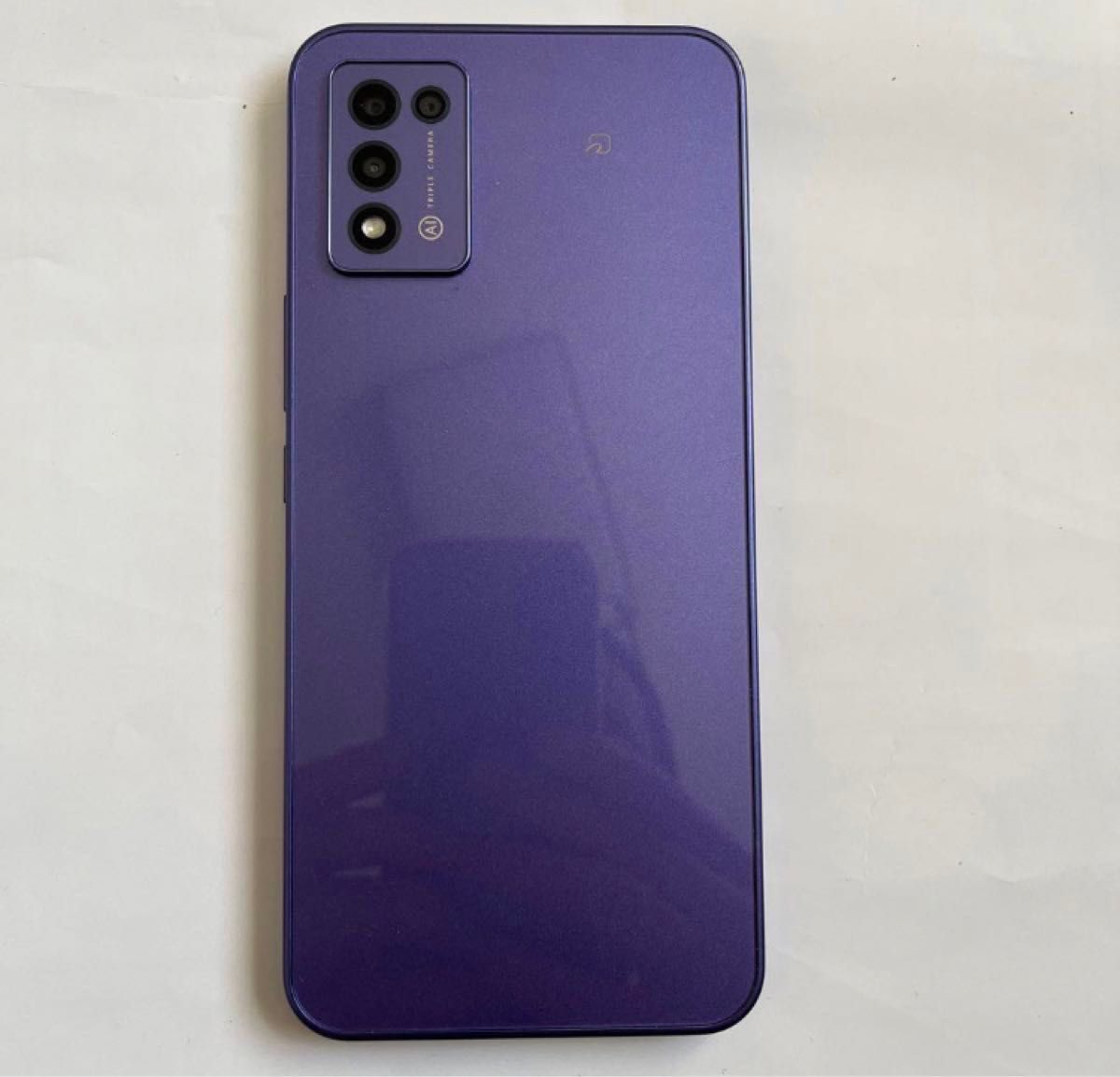 ZTE Libero 5G Ⅲ (Ymobile A202ZT) SIMフリー SIMトレー穴付近 ZTE Libero 5G Ⅲ (Ymobile A202ZT) SIMフリー SIMトレー穴付近