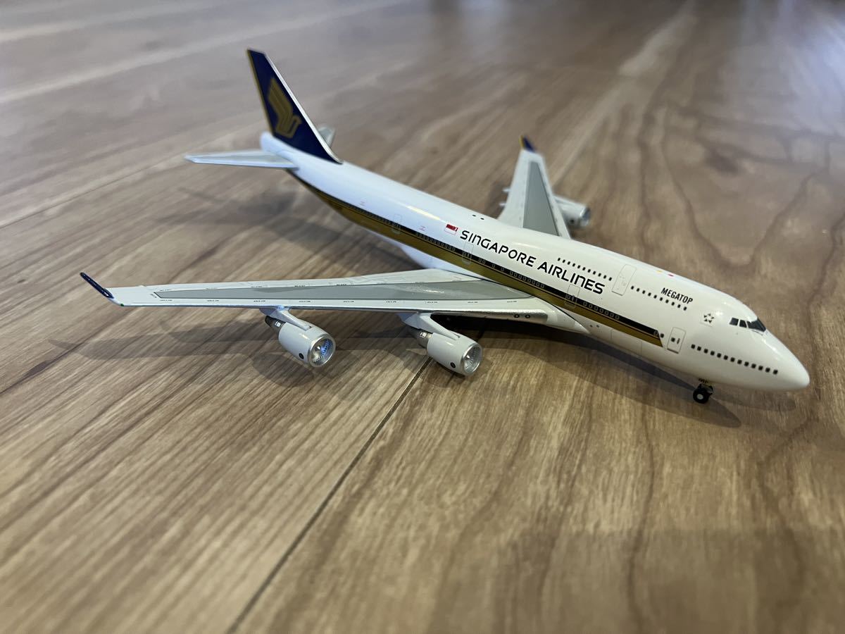 GEMINI シンガポール航空　BOEING 747-400 1/400_画像3