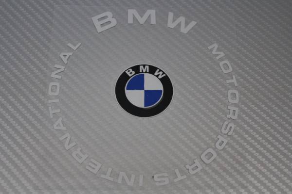 BMW    反射ステッカー シルバー 燃料タンクふたにの画像1