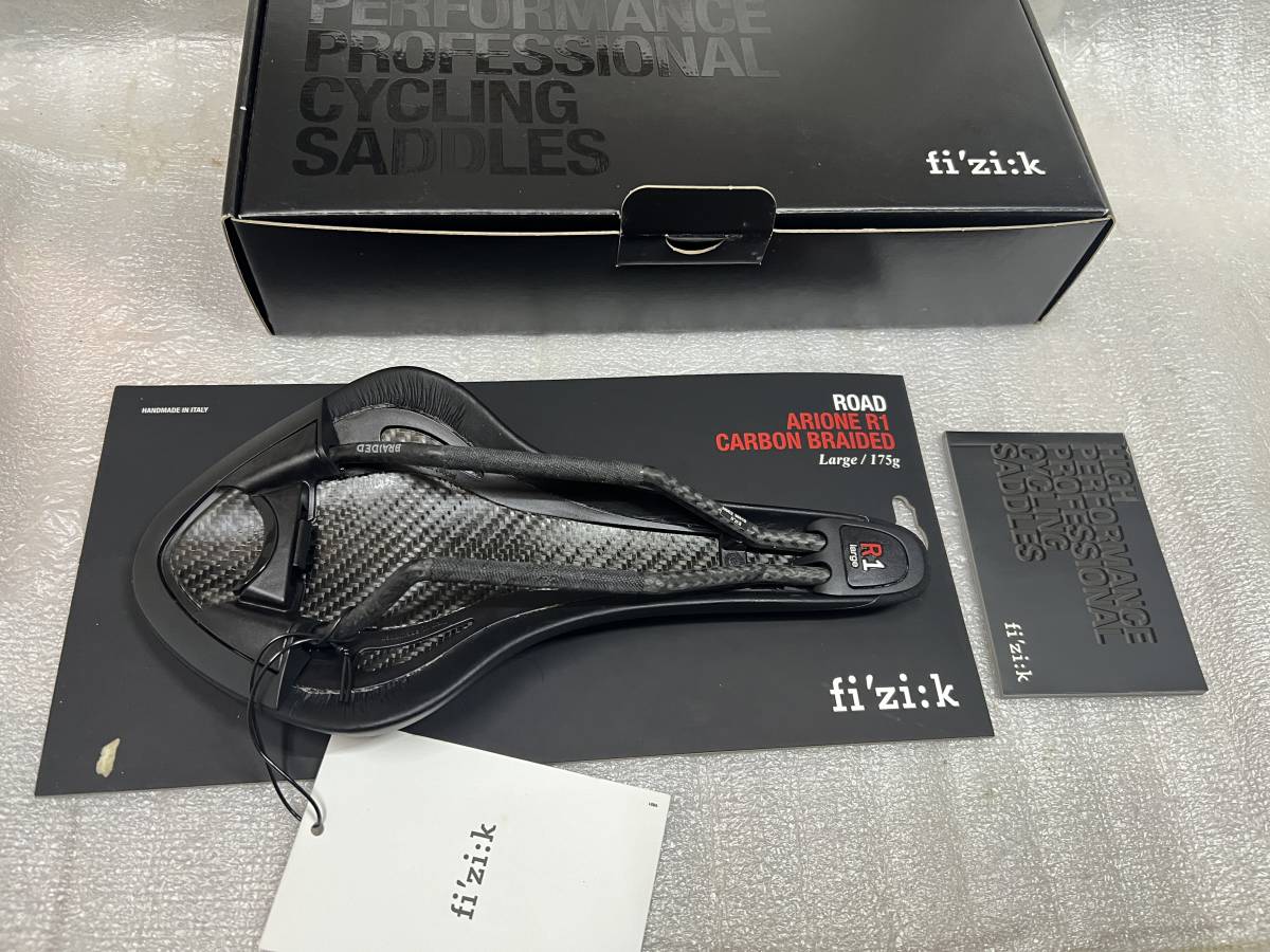 新品 フィジーク Fizik レ ARIONE R1 カーボンレール カーボンバックプレーン_画像4