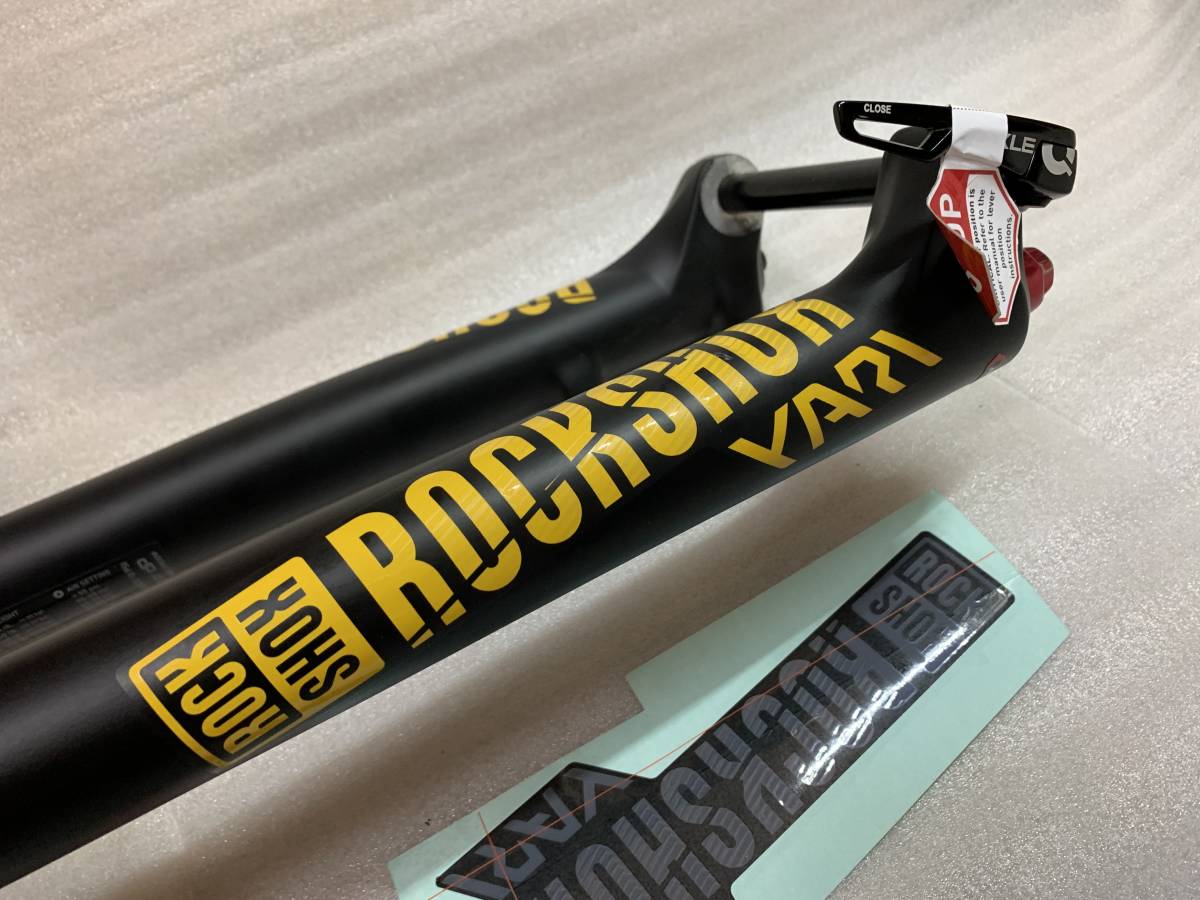 新品 未使用 ROCKSHOX YARI RC 29er 15X110 160 140mm 両用トラベル boost _画像9