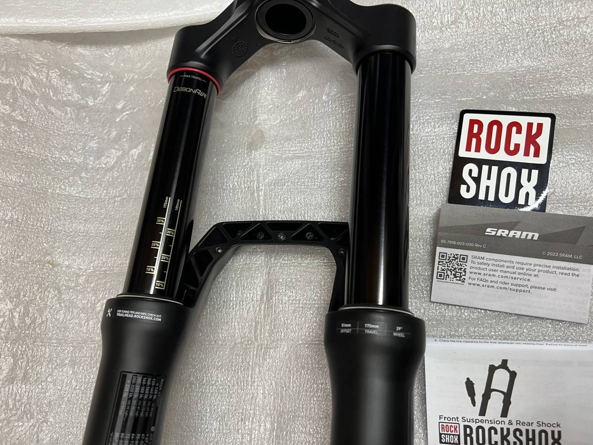 新品 ROCKSHOX ZEB R 170mm 29er 15X110 boost _画像5