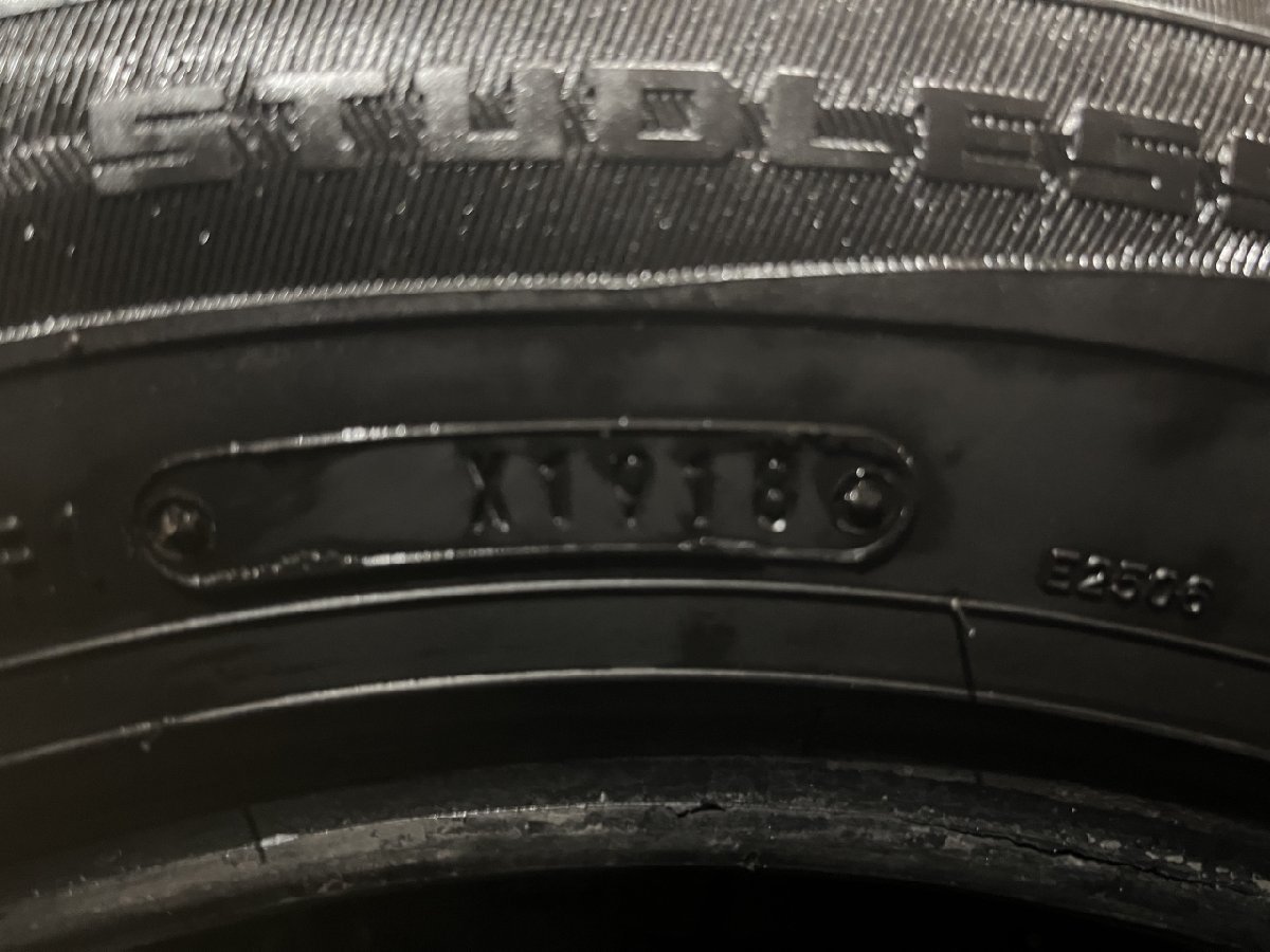 DUNLOP WINTER MAXX WM01 215/60R16 16インチ スタッドレス 4本 バリ溝 エスティマ マークX ヴェゼル等　(VTG765)_画像10