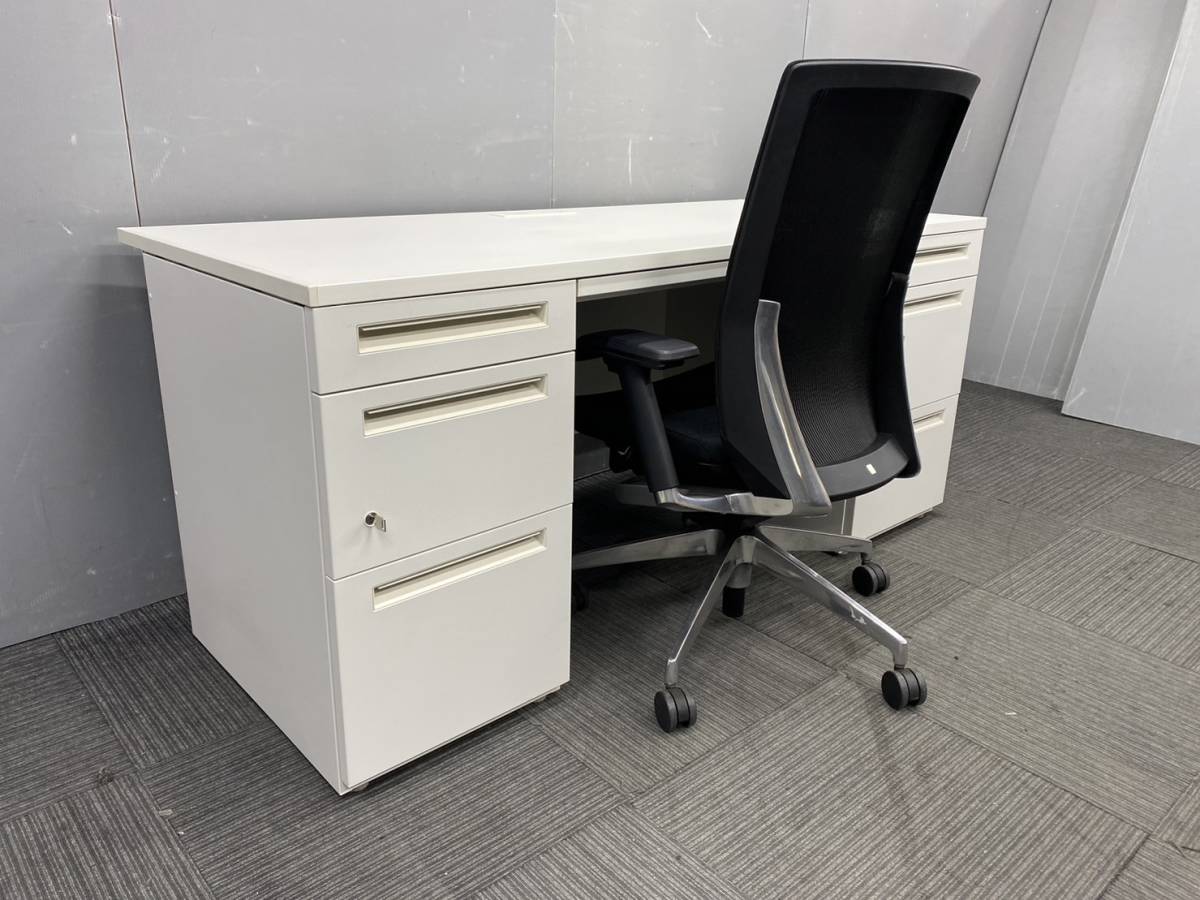 * tube 1494* our company flight correspondence region equipped *uchida made * with both sides cupboard desk width 1600mm key attaching *ito-ki made * Vent series * moveable elbow attaching OA chair -* tabletop white white 