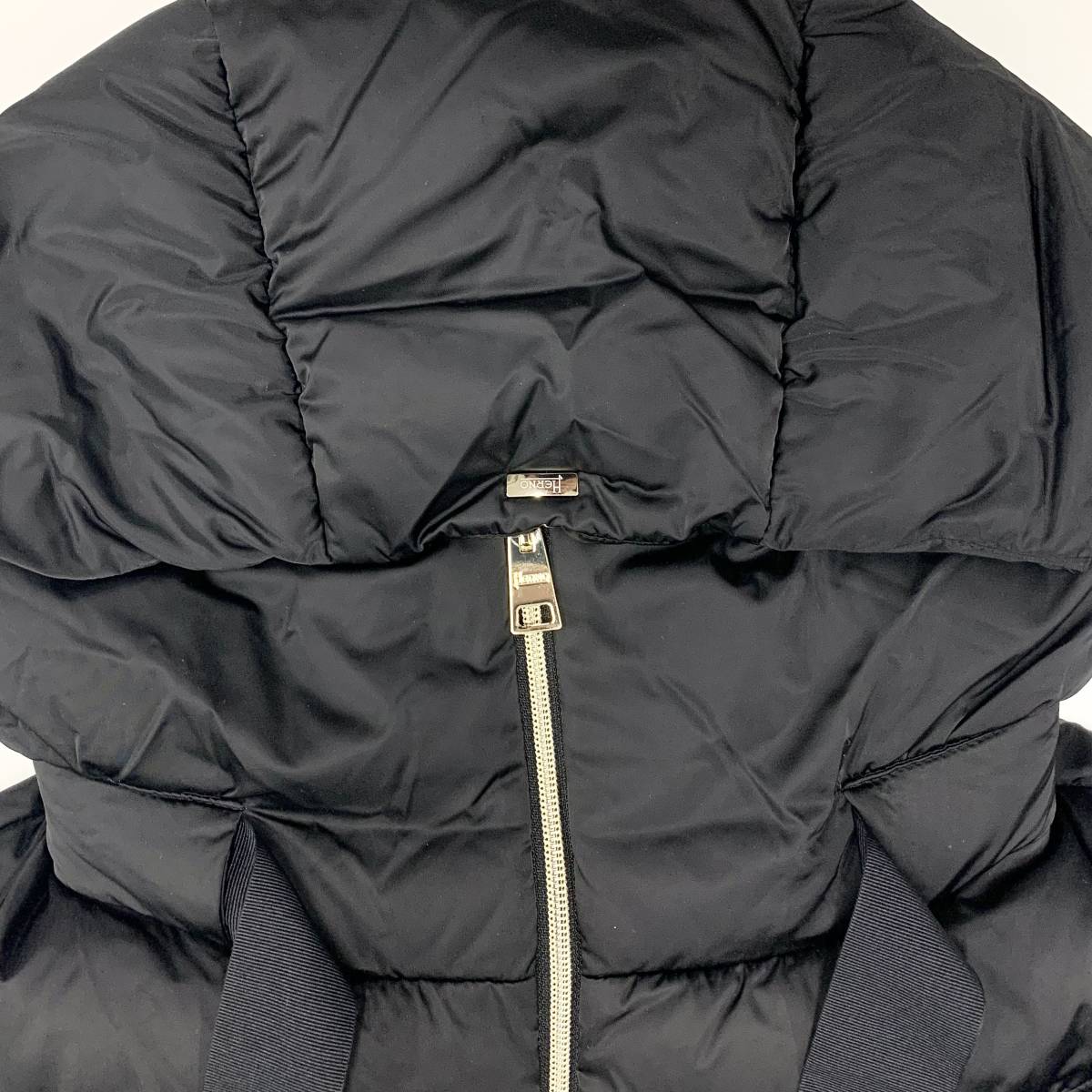 8970 hell no hood satin A Shape down coat black 