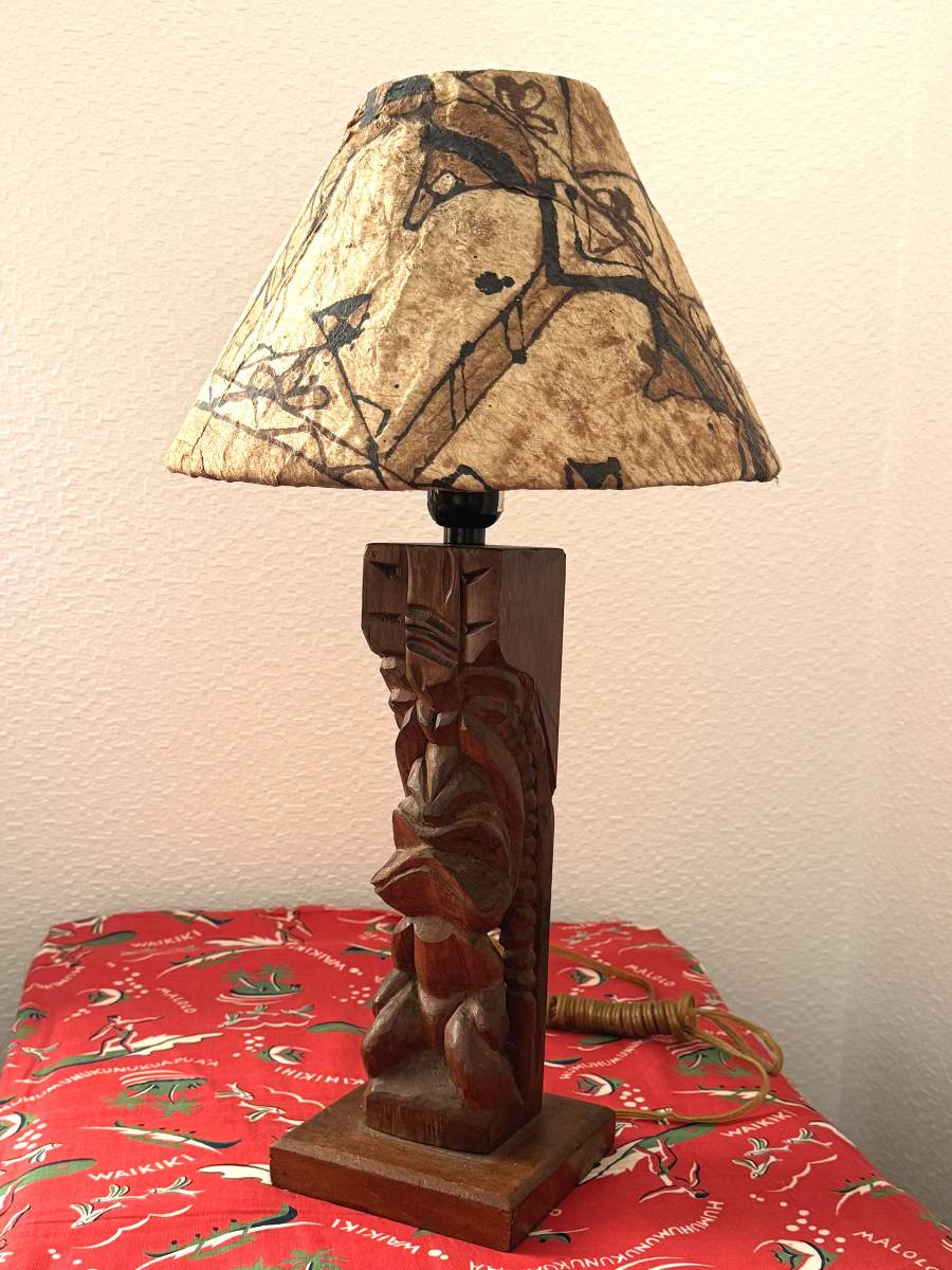 1950s Vintage TIKI Hawaiian KOA Carving Night Lamp Stand with Tapa Cloth_画像1