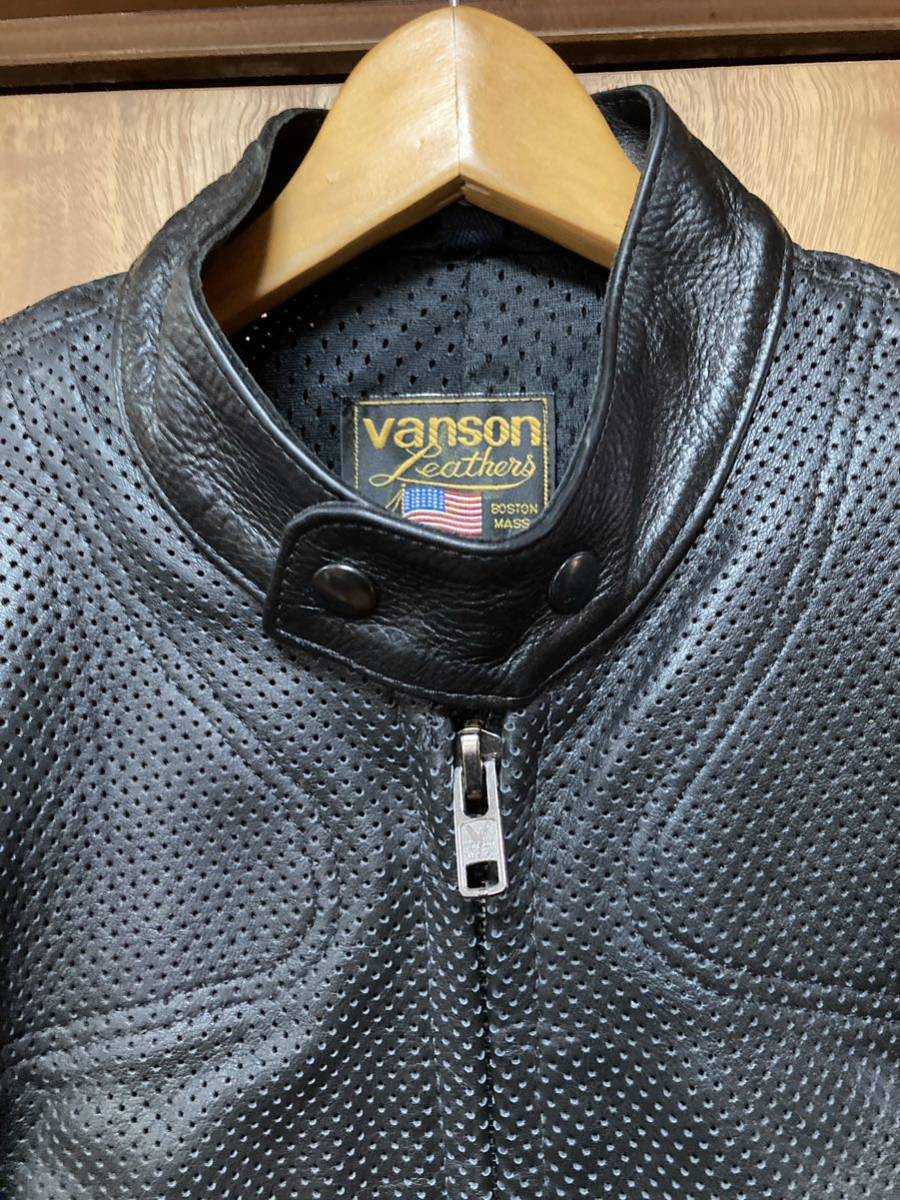 美品 サイズ42 VANSON バンソン レザージャケット ライダースジャケット USA製 アメリカ製 牛革 革ジャン 本革 パンチングレザー メッシュ_画像3