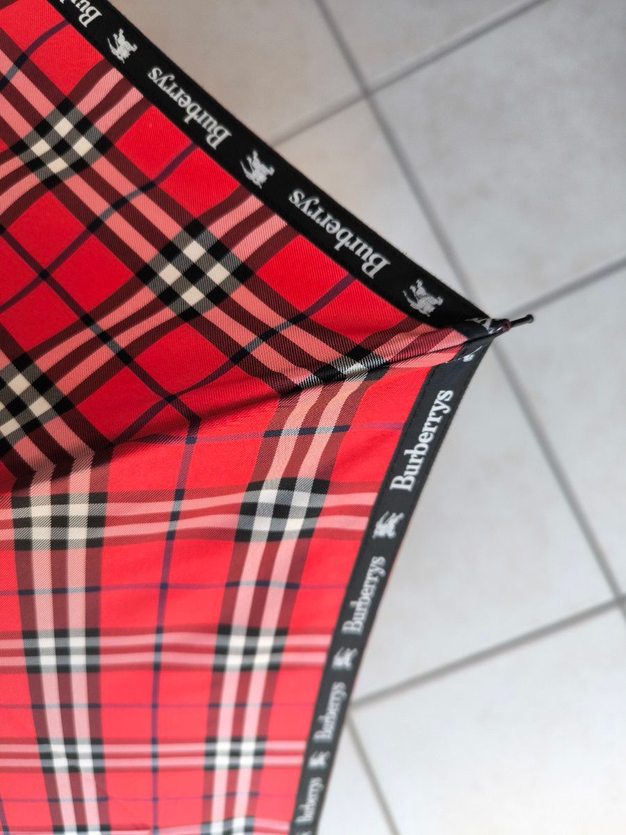 バーバリー BURBERRY 雨傘 折りたたみ傘 赤 チェック 正規品 バーバリー BURBERRY 雨傘 折りたたみ傘 赤 チェック 正規品
