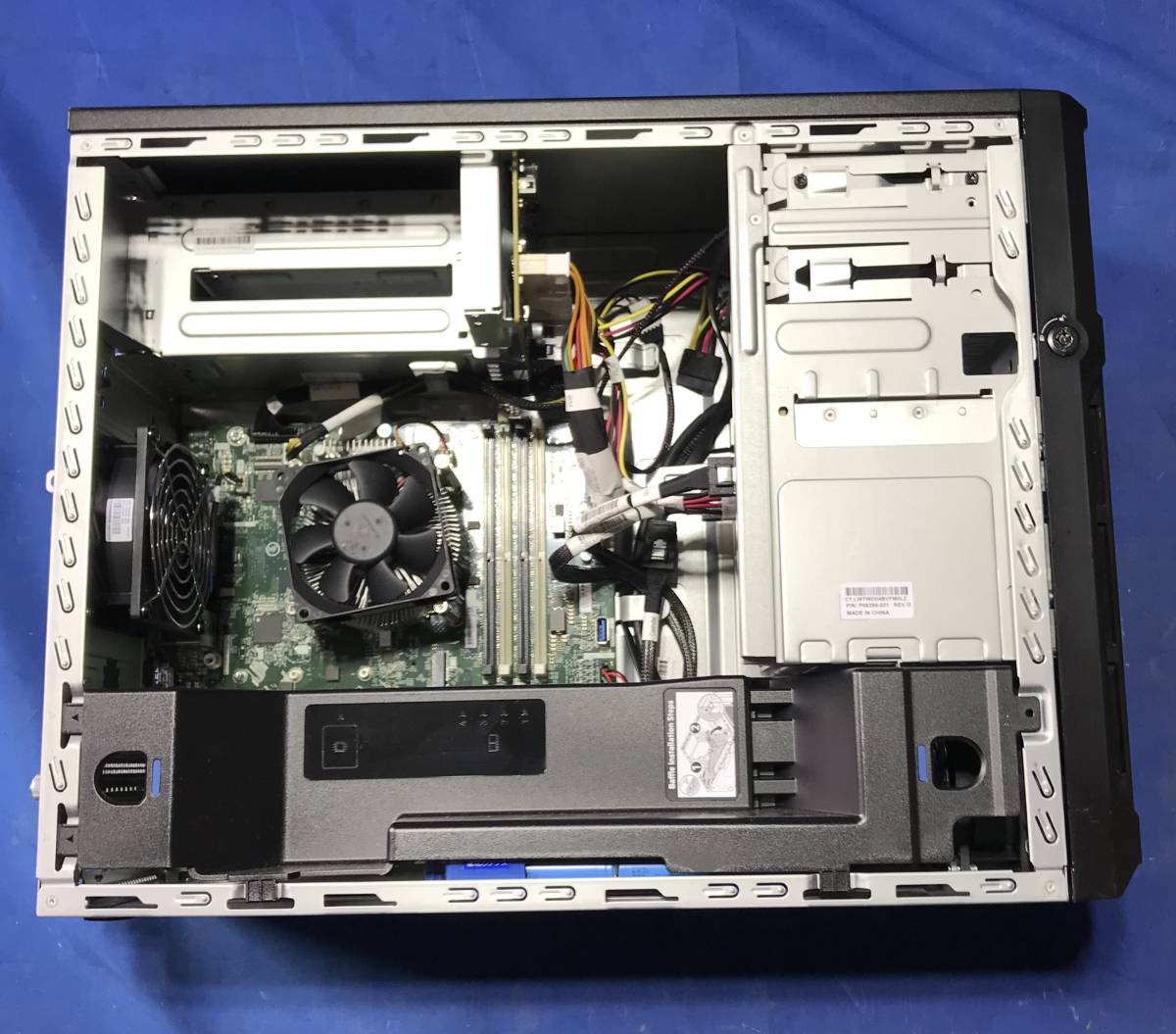 S60118233 HP ProLiant ML30 Gen10 1 point [ electrification OK, body only ]