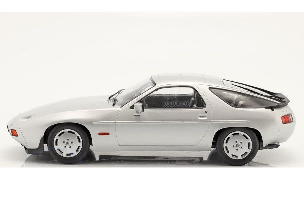 1/18 ポルシェ928S 1979 Porsche シルバー COUPE MGC製ダイキャスト製ミニカー