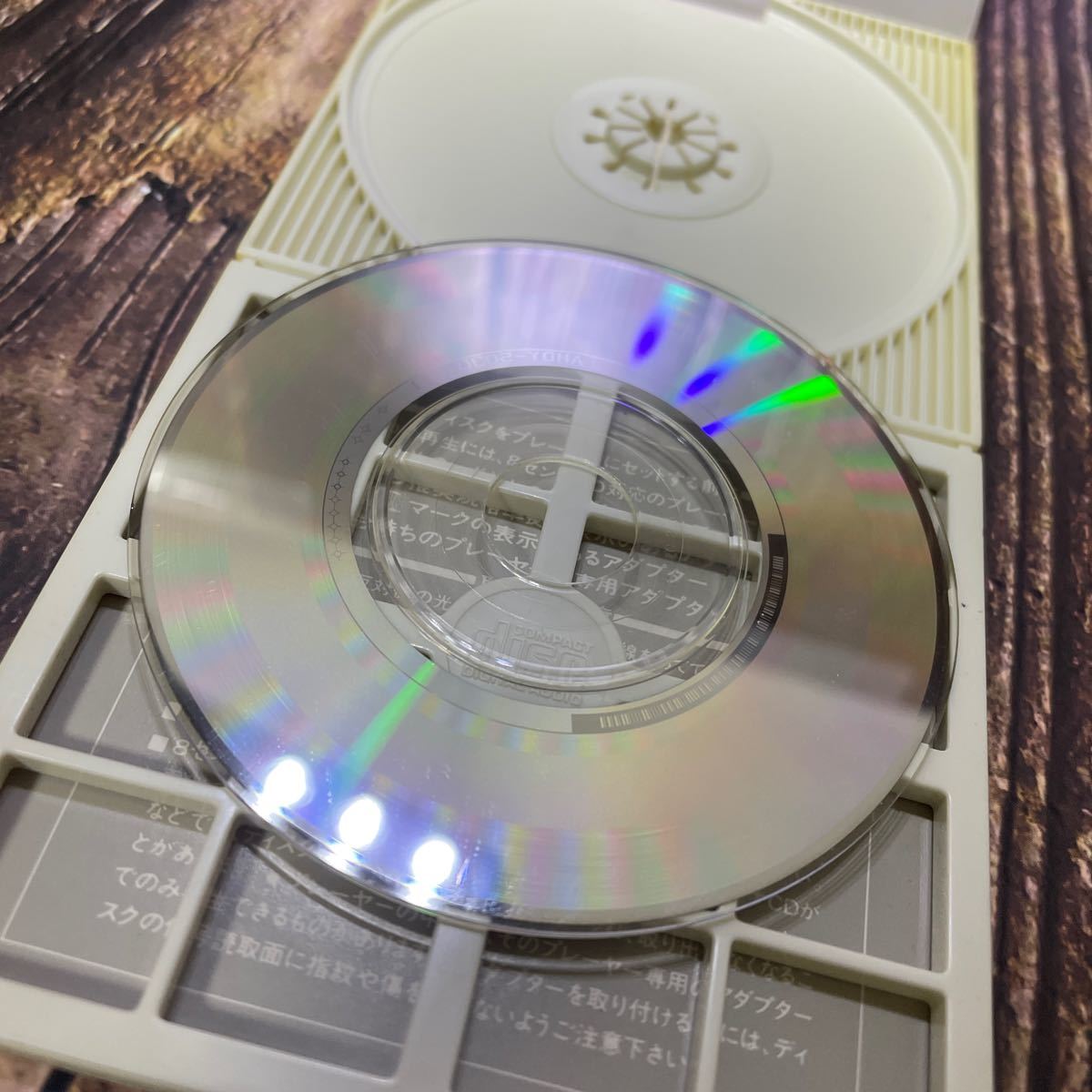 Z CD シングルCD 8㎝　レンタル落ち　アン・ヴォーグ　ライズ_画像4