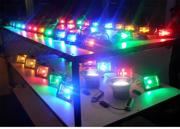 4台】RGB50W 投光器 LED 投光器 16色 イルミネーション50W 4台】RGB50W 投光器 LED 投光器 16色 イルミネーション50W