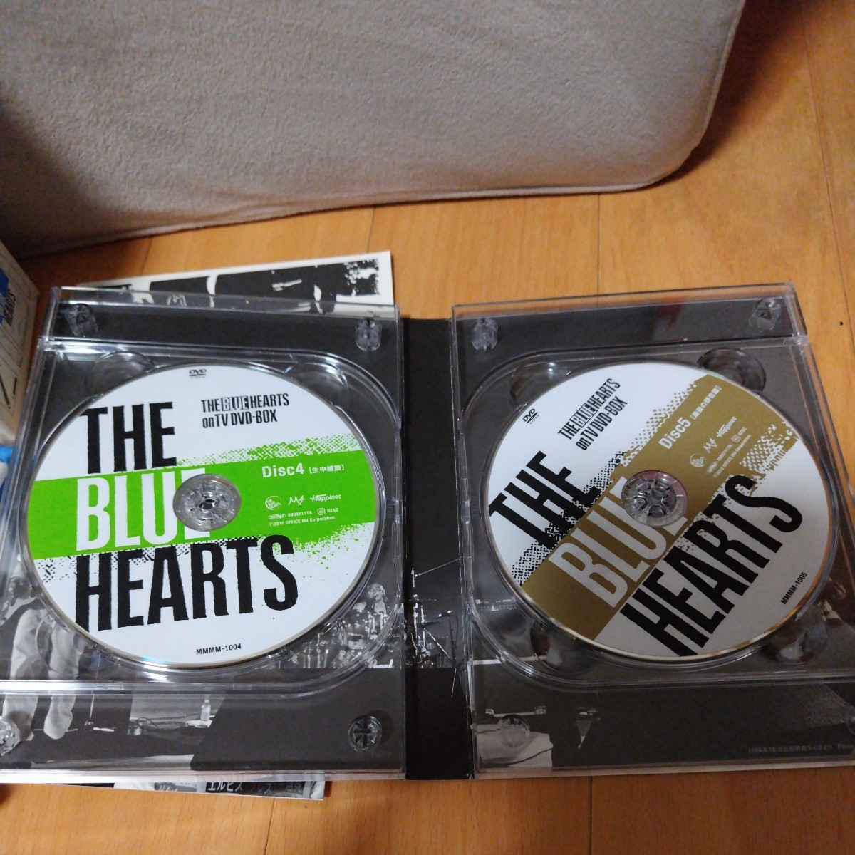 レア 希少 ザ・ブルーハーツ THE BLUE HEARTS on TV DVD-BOX 完全初回生産限定盤 ブルーハーツ 人気_画像3