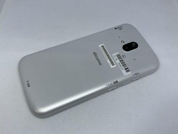 ★送料無料★美品★docomo★F-52B★ホワイト★2226000024★SYS★01/29_画像7