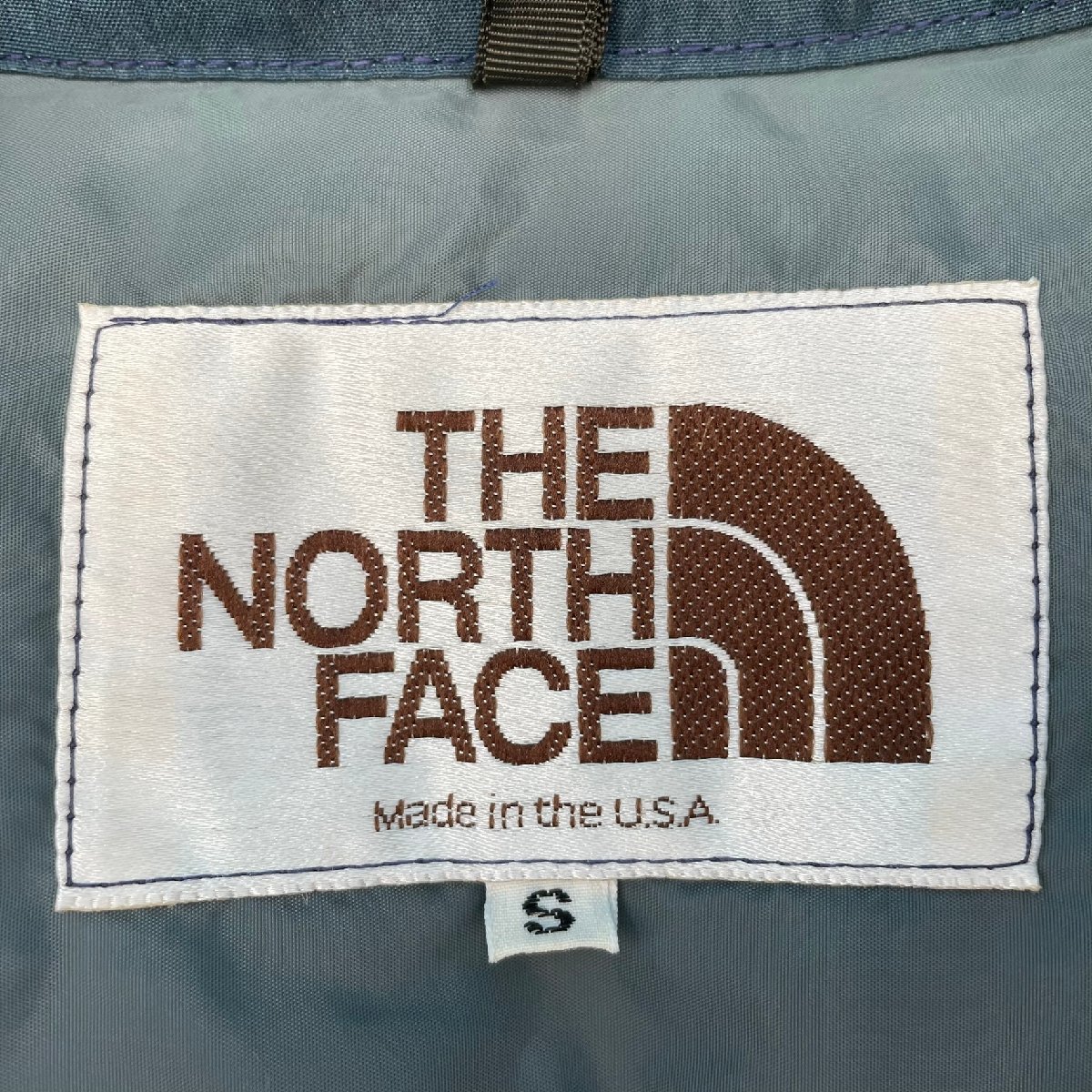 【A9298P007】THE NORTH FACE　ダウンベスト　Sサイズ　80年代　茶タグ　MADE IN U.S.A　ネイビー　ゴールドウィン　ダウン　フェザー_画像4