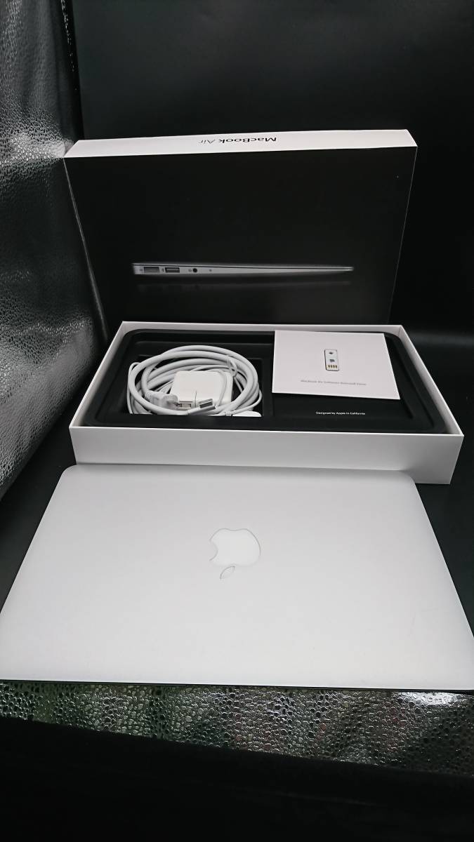 MacBook Air マックブックエアー 1.4GHz 2GB SSD 64GB MC505J/A A1370　稼働品_画像1