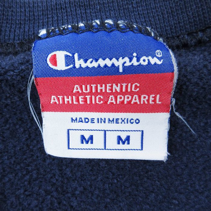 L/古着 チャンピオン Champion 長袖 スウェット メンズ 00s ワンポイントロゴ クルーネック 紺 ネイビー 24jan11 中古 スエット トレーナー_画像3