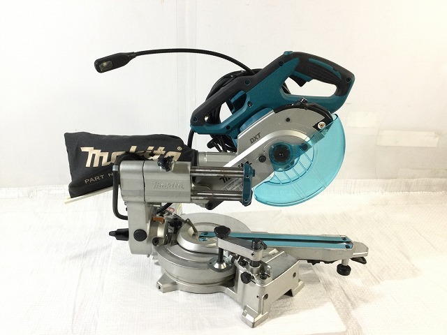 ☆比較的綺麗☆makita マキタ 165mm 卓上スライド丸ノコ LS0613FL レーザーマーカ&LEDライト付 切断機 木材加工 大工道具 84383_画像6