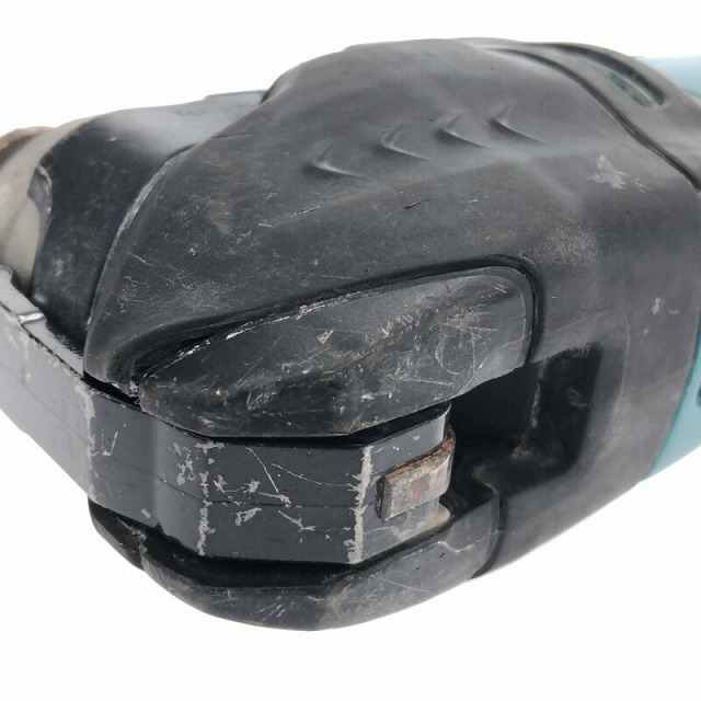 ☆中古品☆makita マキタ 18V 充電式マルチツール TM51D 5.0Ahバッテリー1個(BL1850B)付 コードレス カットソー マルチパワーツール 82982_画像6