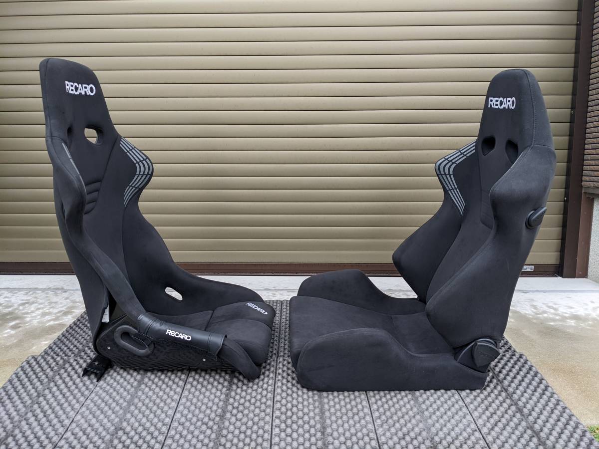 【1円～】RECARO RS-GSとSR-6 シンプルなカムイブラック美品同色2脚セット！レカロ 正規品 セミバケ フルバケ TSG/RS-G/SP-G/RSG_サイド側