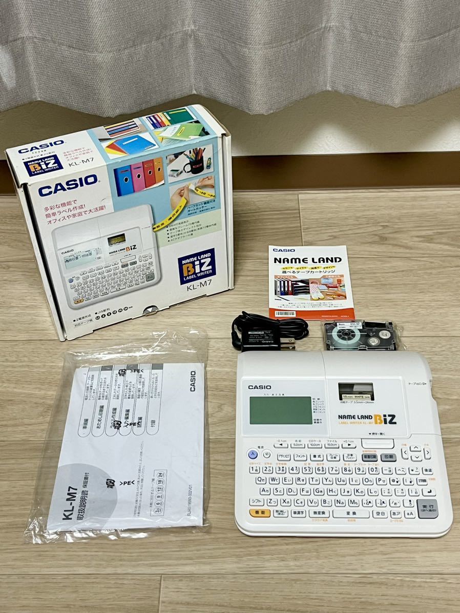 動作品 CASIO カシオ ネームランド ラベルライター KL-M7 テプラ 説明書付き テープ付き SW042_画像1