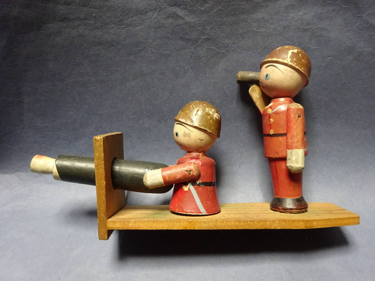 (3) rare article war front wooden large .. ... attaching ... san on . is telescope .... -.1930~40 period made in Japan toy Vintage wooden toy 