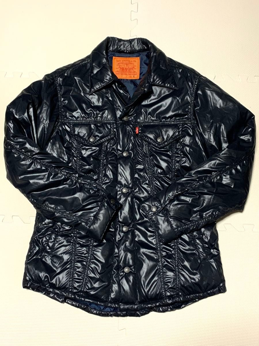 美品 リーバイス ダウンジャケット 3rd トラッカージャケット L 美品 リーバイス ダウンジャケット 3rd トラッカージャケット L