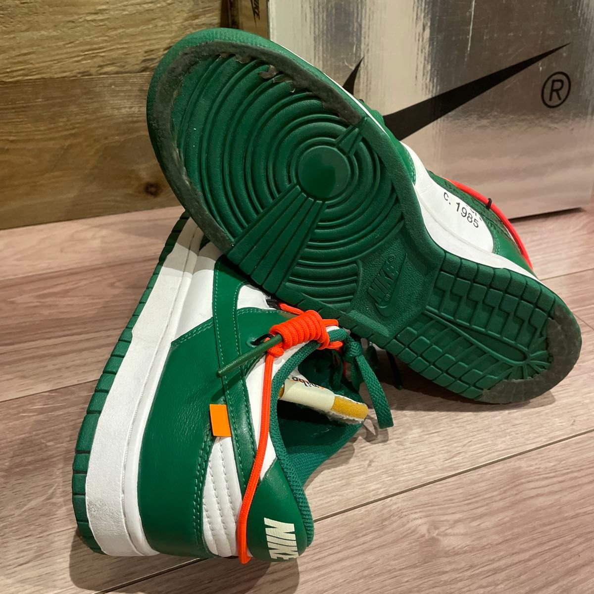 OFF-WHITE × Nike Dunk Low "White/Pine-Green"オフホワイト × ナイキ ダンク ロー "