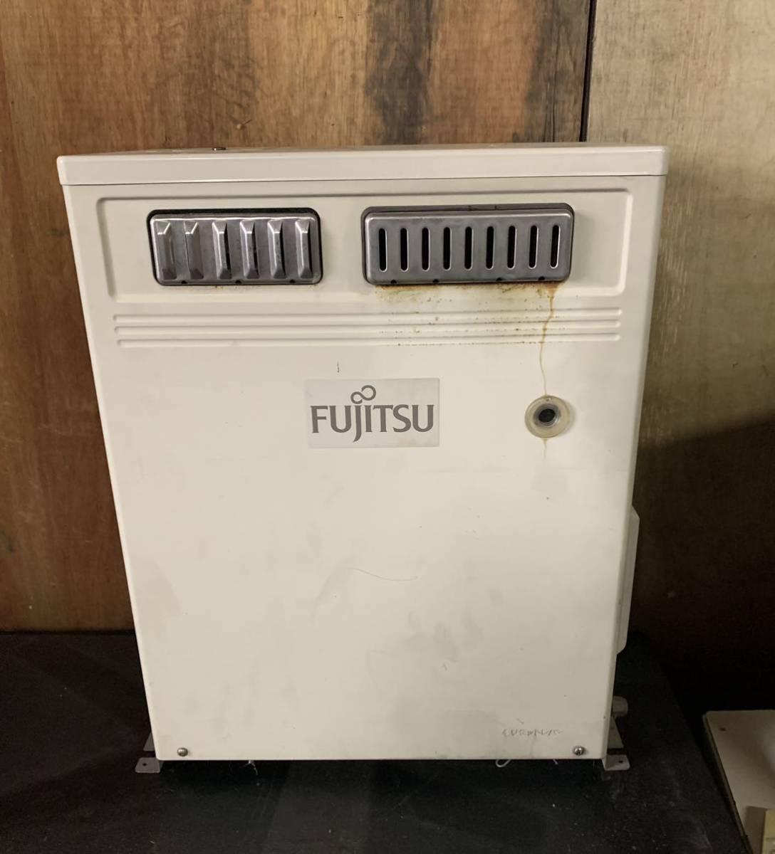 富士通ゼネラル 油だき温水ボイラ KB-87AS 温水ボイラー FUJITSU 2012年 ホットマン_画像1