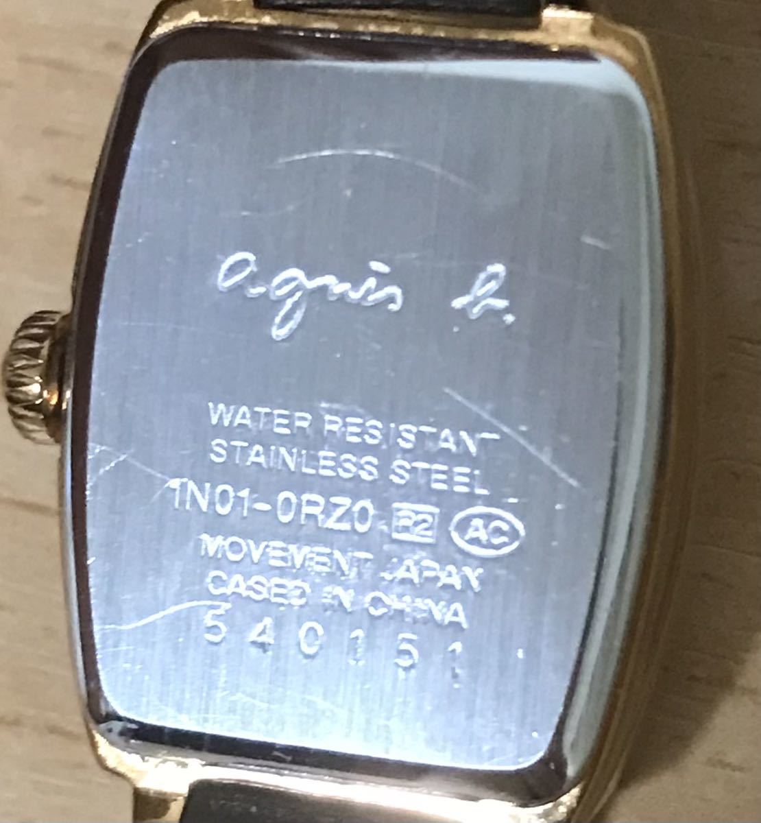 189-0149 agnes b. アニエスベー　レディース腕時計　革ベルト　クオーツ　1N01-0RZ0 稼働品_画像9